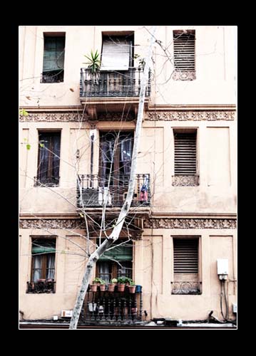 IMG 1387 - Балконы Барселоны: краткий путеводитель для ищущих возможности потерять себя